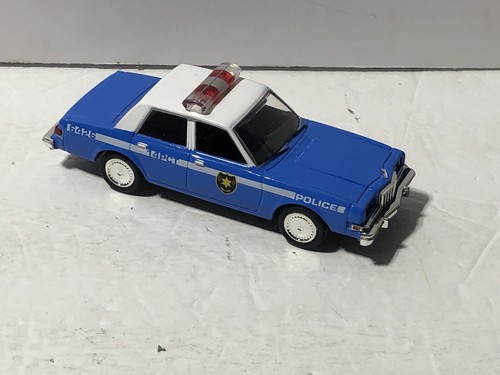 (1) 1:43 Die Cast 1983 Motor Max Dodge Diplomat Salon DC Police - Picture 7 of 10