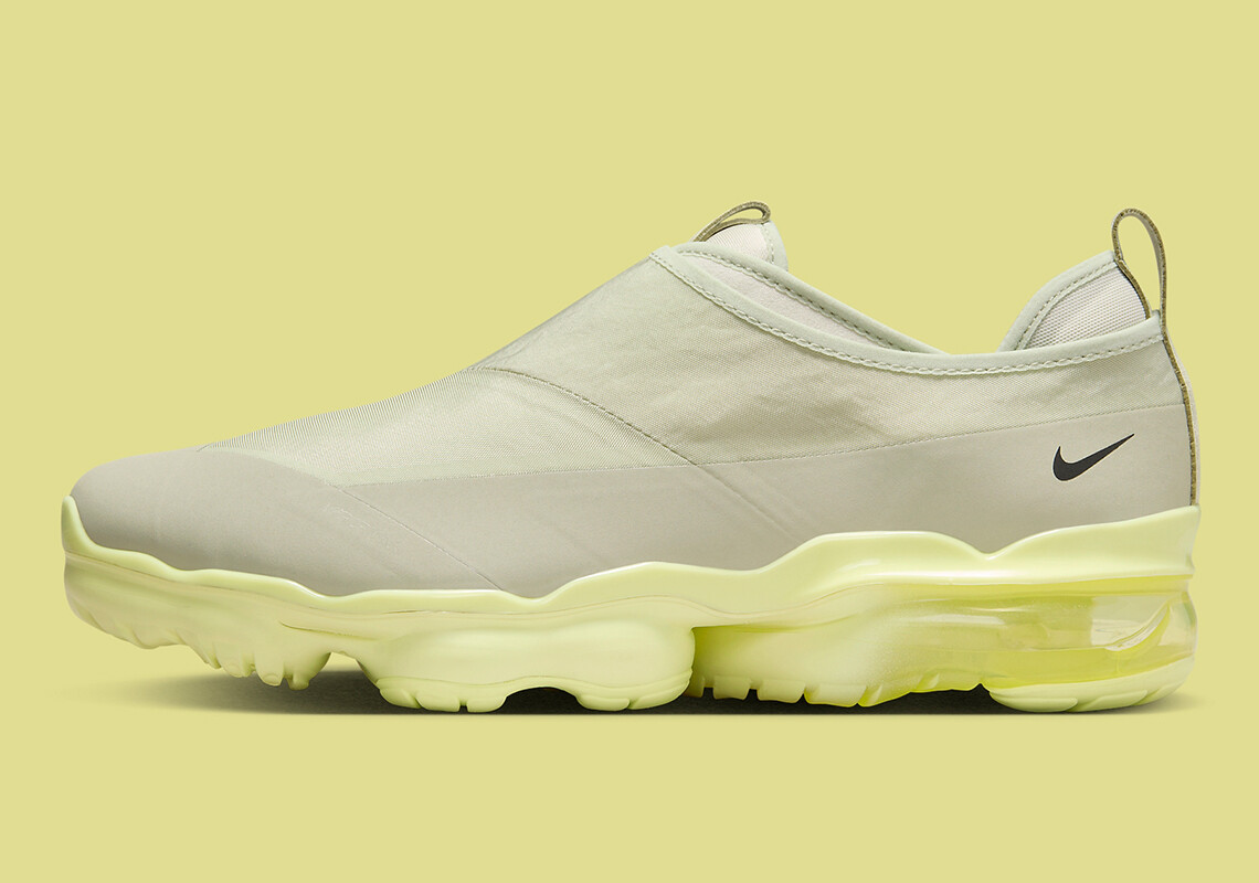 Nike Vapormax Moc Roam Light Stone Grey Black DZ7273-100 Mens Slip On