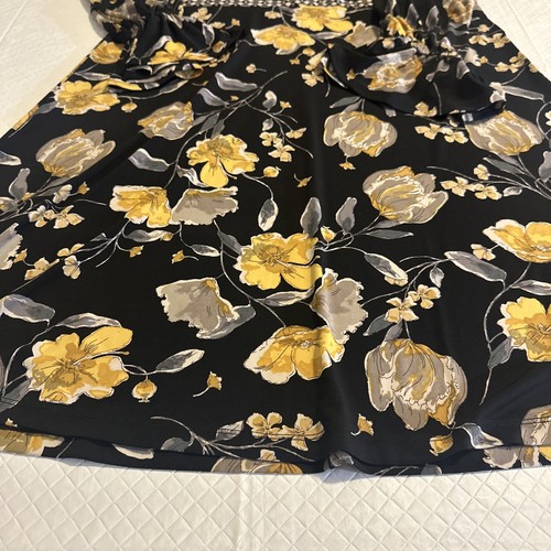 susan graver printed liquid knit v-neck dress black Floral Medium Officecore - Picture 2 of 16