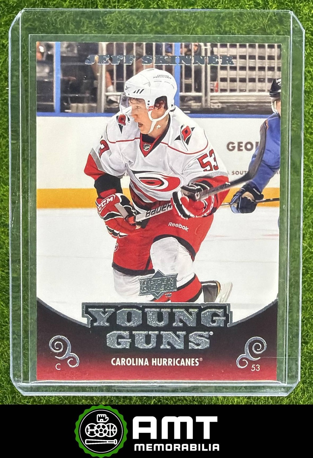 Jeff Skinner Young Guns RC 2010-11 Upper Deck Carolina Hurricanes #211