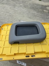 03-06 Tahoe Yukon Suburban Console Lid Armrest Gray Gmc Chevrolet