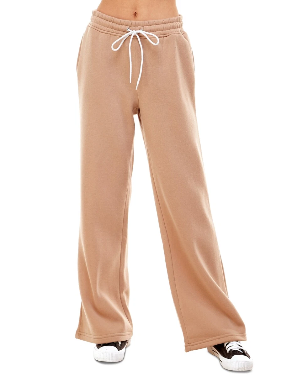 ULTRA FLIRT Juniors' Brooklyn Back Graphic Wide-Leg Sweatpants