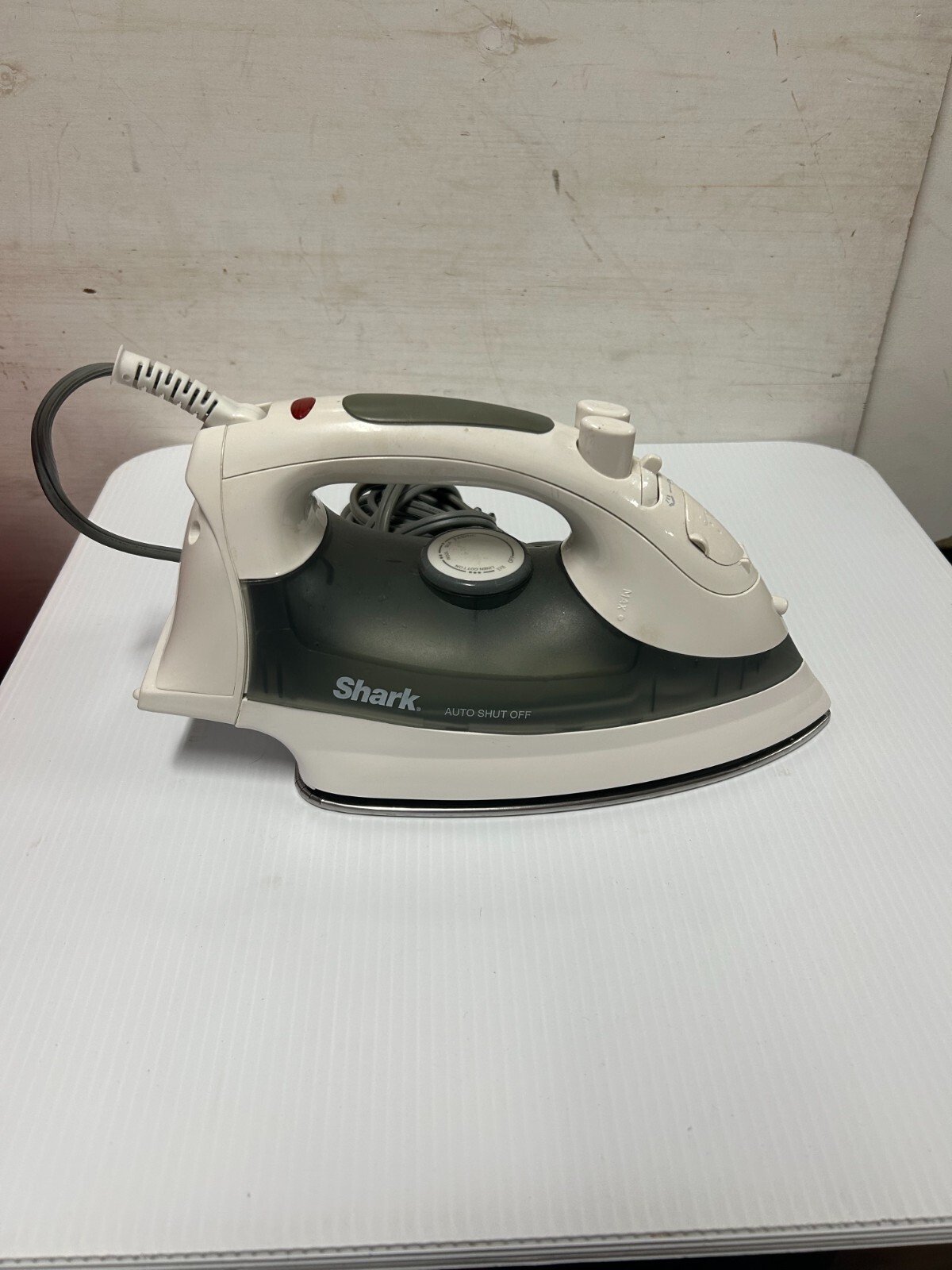 Model G1300 N   1300 Watt- Auto Shut Off (fc113-4/b1058)