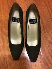 Nine West Women's Suede Dress Pump Dark Green suede size 6M Heel 3”