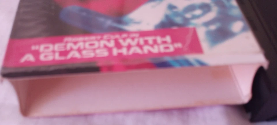 The Outer Limits Demon With A Glass Hand VHS Video MGM Entertainment Vintage - Image 2 of 4