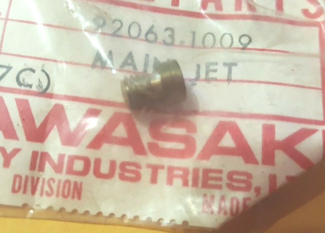 Kページ 広帯域用スピーカーユニット 7.7cm(77mm) 8Ω 10W: 受動部品 秋月電子