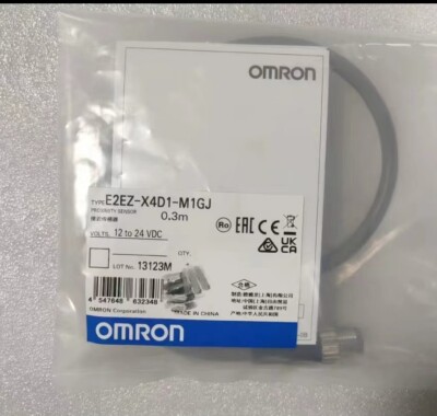 1pcs OMRON E2EZ-X4D1-M1GJ Proximity Sensor 0.3m 12-24VDC