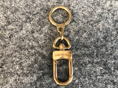 Authentic Louis Vuitton Anneau Cles Key Ring Holder M62694 Gold