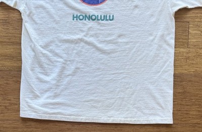 Vintage 90s Hard Rock Cafe Honolulu T-Shirt Hawaii Graphic Tee