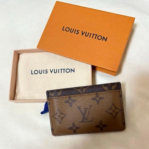 Louis Vuitton Card Case Port Card Sample