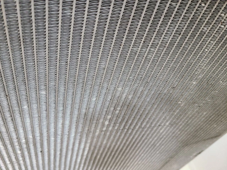 2007 - 2017 GMC ACADIA Radiator VIN J 11th Digit Limited  Foto 2 de 4