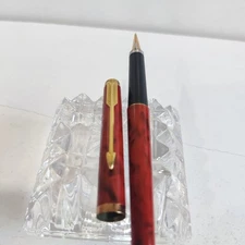 Luxury Parker Fountain Pen Model 180 Timeless Writing Instrument