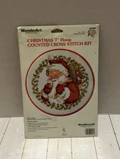 WonderArt Santa Claus counted cross stitch kit 5579 Christmas 7” hoop