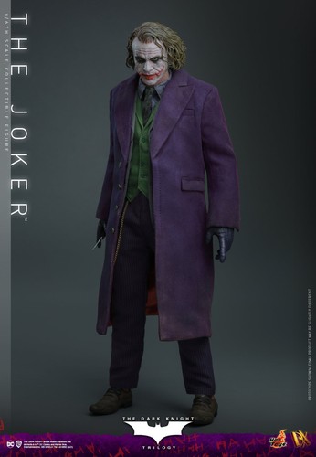 Batman The Joker 1:6 Figur Hot Toys DX32 Heath Ledger 31 cm OVP Neu - Picture 8 of 24