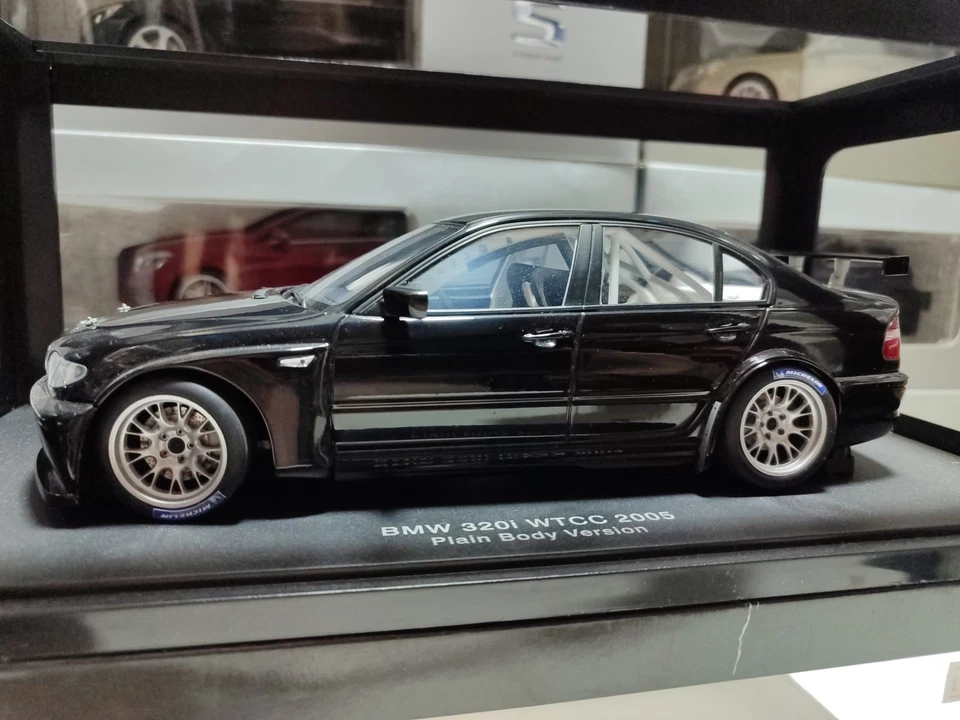 AUTOART 1:18 BMW 320i WTCC 2005 PLAIN BODY VERSION - Imagen 3 de 4