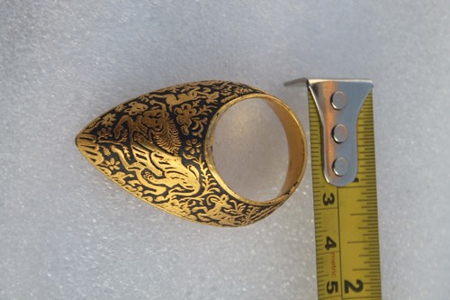 old Mughal Islamic ottoman jungle hunting gold damascened archery's thumb ring - Picture 3 of 24