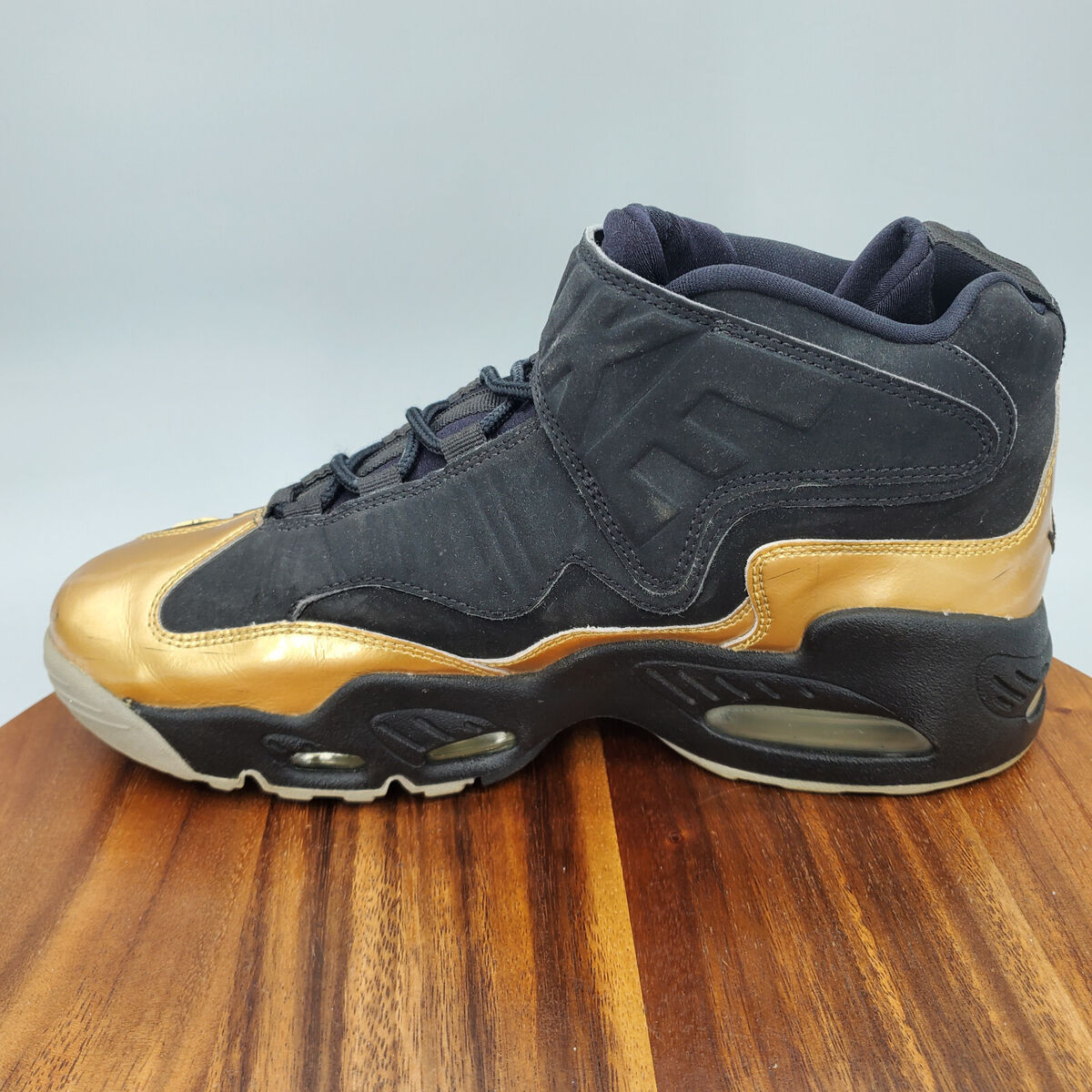 Nike Air Griffey Max 1 Shoes Men's 9 Black Gold Mid Strap Nike Air Griffey Max 1 Shoes Men's 9 Black Gold Mid Strap