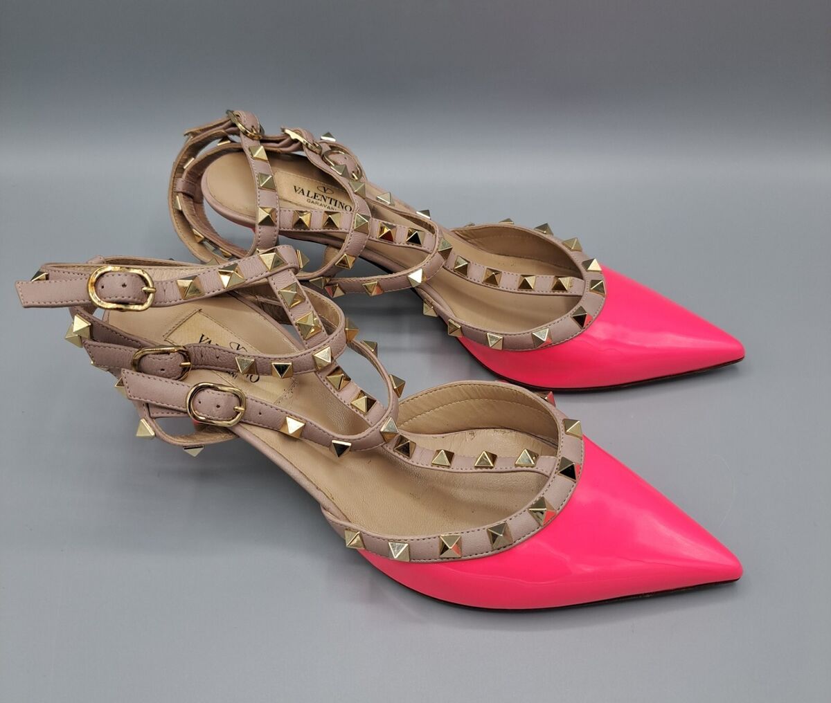 Valentino Garavani Rockstud Neon Hot Pink Patent Leather Valentino Garavani Rockstud Neon Hot Pink Patent Leather