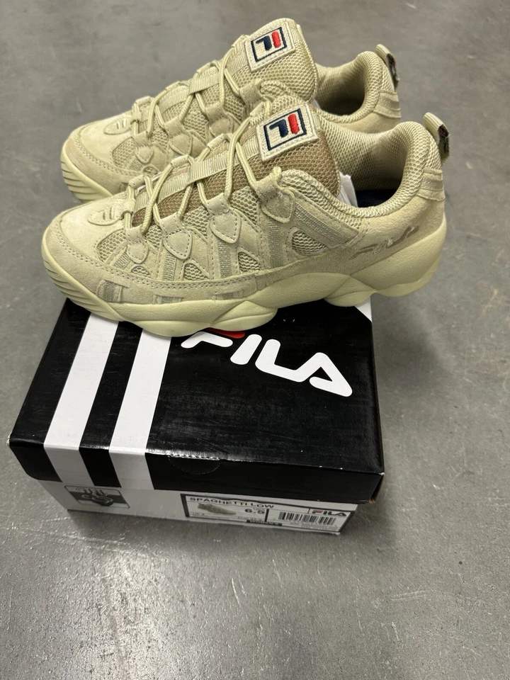 NIB Fila Spaghetti Low suede Women’s Size 6.5/Eur37.5 - Image 4 of 4