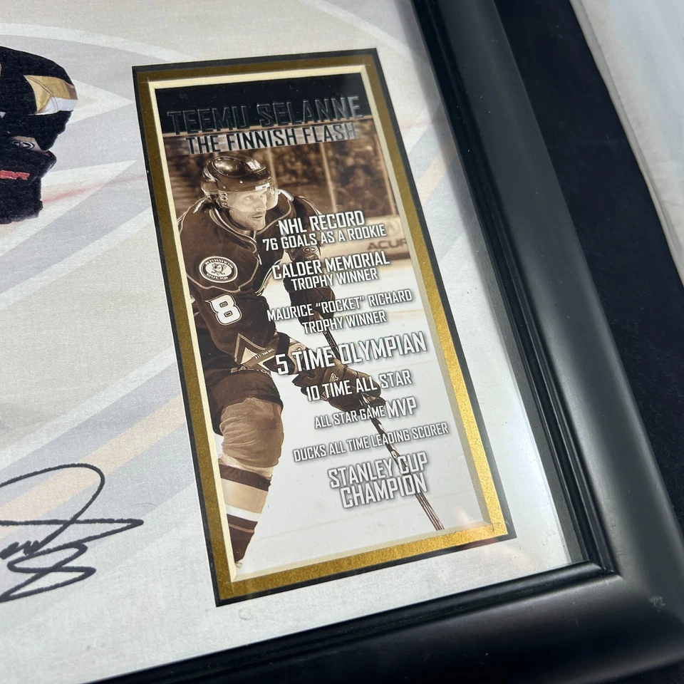 PARCHE FOTO AUTÓGRAFO FIRMADO ENMARCADO FLASH FINLANDÉS TEEMU SELANNE 11x16 Foto 4 de 4