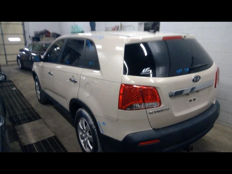 Motor de caja de fusibles compatible con 11-13 SORENTO 3320138 Foto 4 de 4