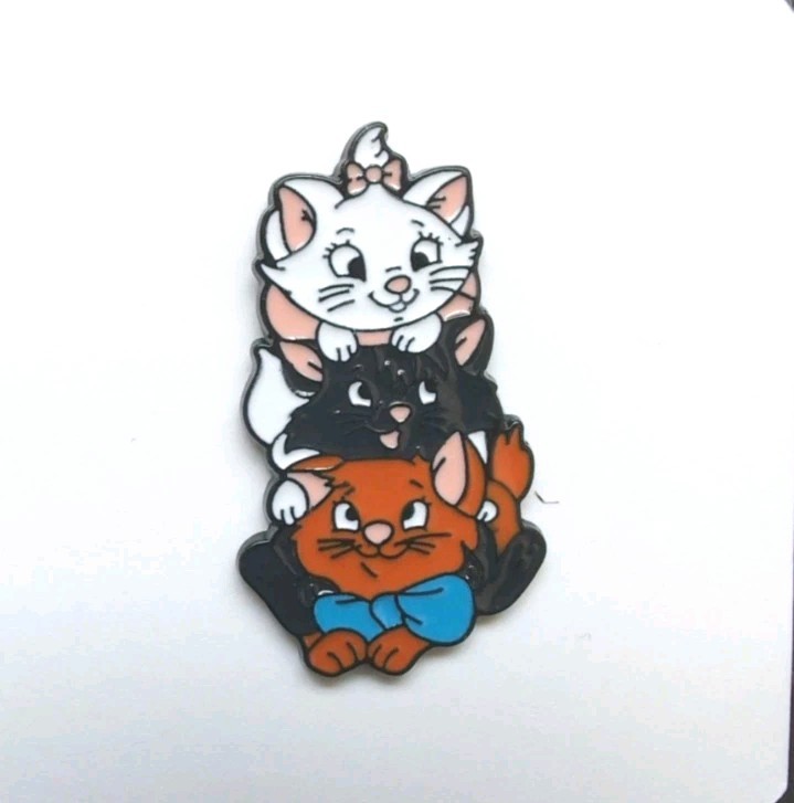 Disney Inspired Trio Of Aristocrats Characters Enamel Pin (New)