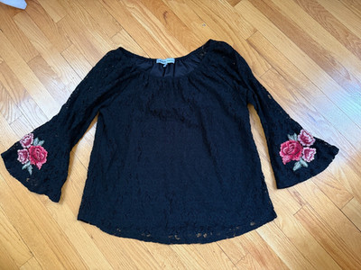Absolutely Famous Shirt Women Large Black Lace Stretch  3/4 sleeve embroidered