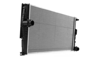 BMW F20 F21 F22 F23 F30 F31 F34 F32 F33 F36 RADIATOR 17118672102 