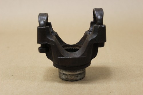 72-86 Jeep CJ Front Dana 30 Open Knuckle Yoke 1310 U-Joint 26 Spline U Bolt Type - Foto 3 di 9