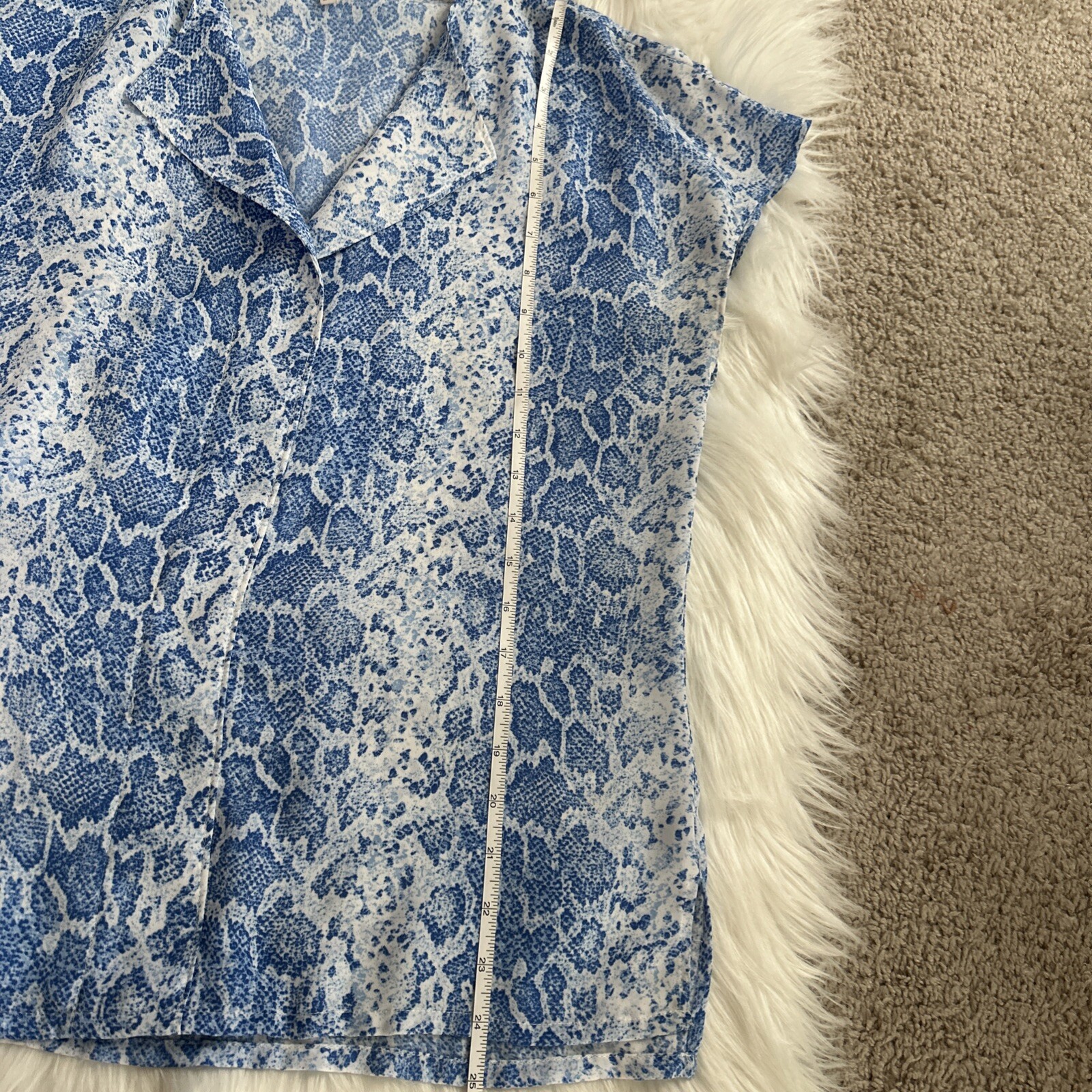 Laundry By Shelli Segal Python Pattern Top Sz 6 - image 10