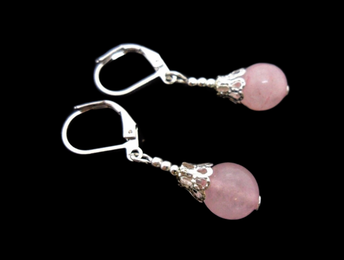 A PAIR OF 10MM PINK JADE ROUND GEMSTONE BEADS LEVERBACK HOOK EARRINGS NEW