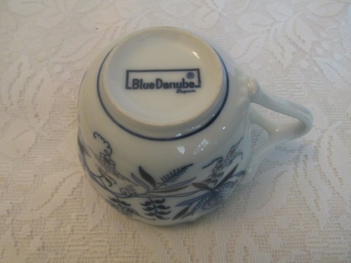 One Blue Danube Japan Coffee Cup - Picture 4 of 4