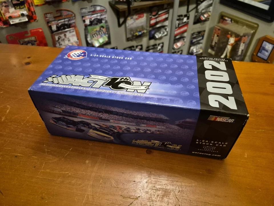 Action Racing Collectibles 2002 1:24 #48 Jimmie Johnson Lowe's temporada de novato Foto 4 de 4