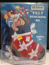 DESIGN WORKS FELT STOCKING KIT 5047 NIP?