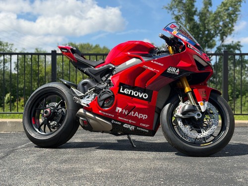 2024 DUCATI PANIGALE Bagnaia World Champion 1 of ONLY 260 TONS of Carbon Fiber