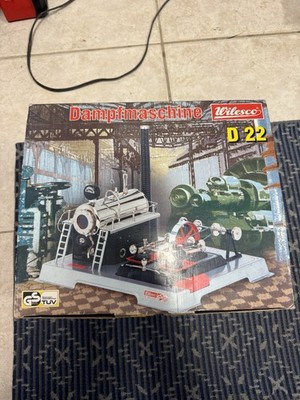 Wilesco D22 Stationary Steam Engine in original box + parts