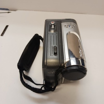 JVC GR-DA30U Digital Video Camera 30x Optical Zoom Sliding Monitor