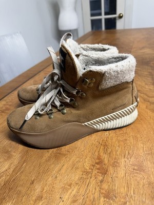 Sorel Women's Size 8 Out N About III Conquest WP Boots Camel Brown NL4434-224