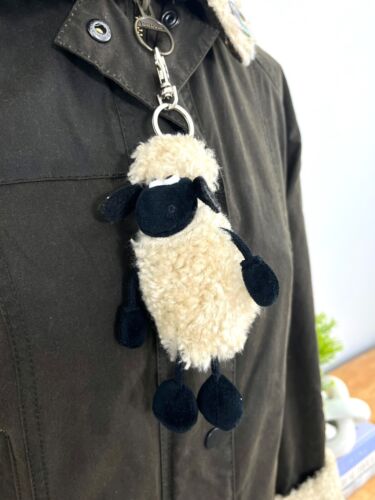 New BARBOUR x SHAUN THE SHEEP Beadnell Wax Jacket Size UK 12 EU 38 USA 8 Large - Picture 3 of 16
