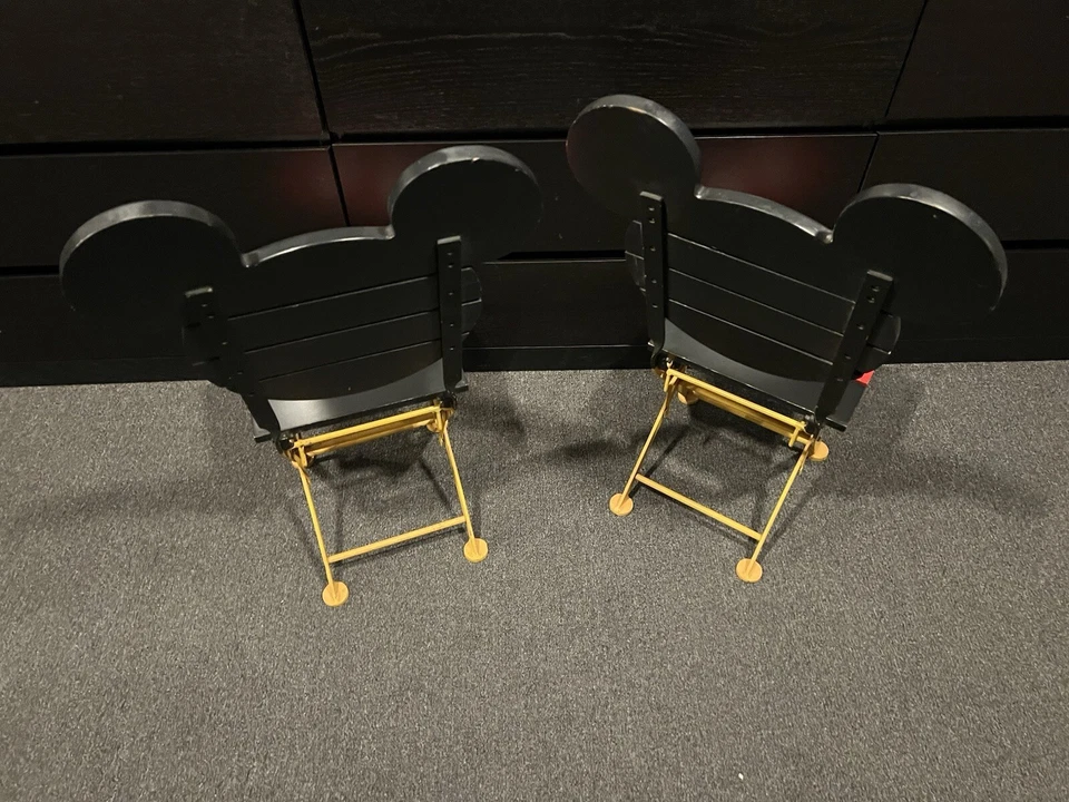 Juego de 2 sillas de bistró Disney Mickey Mouse para niños Foto 2 de 3