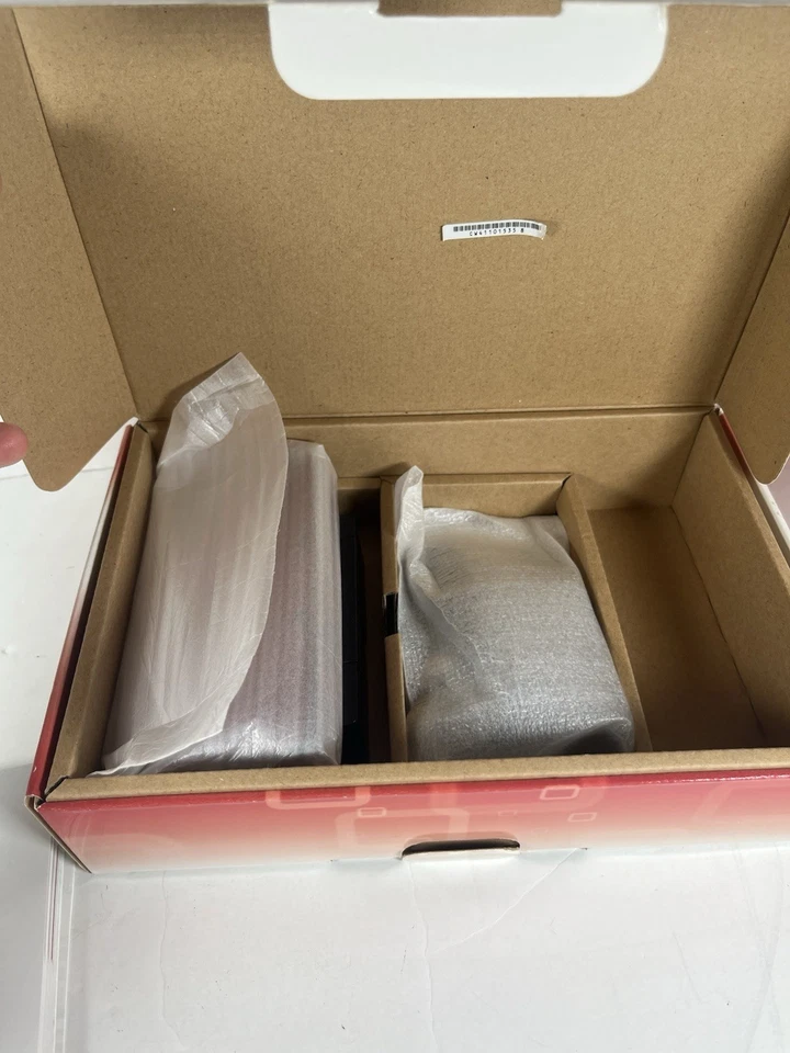 Nintendo 3DS Console Flame Red Console System - Complete in box CIB - NICE! - Image 3 of 4