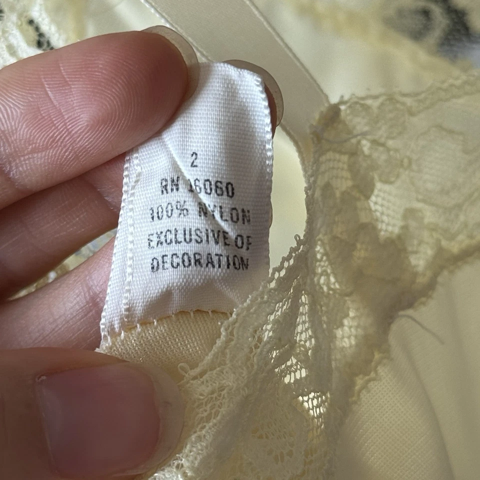 Camisón vintage sin mangas talla 32 XS amarillo claro encaje ribete coqueta babydoll Foto 4 de 4