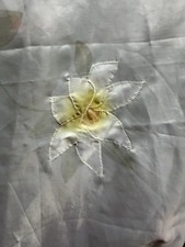 Violet Linen White Lillies Appliqu d Flowers Tablecloth 52 Square