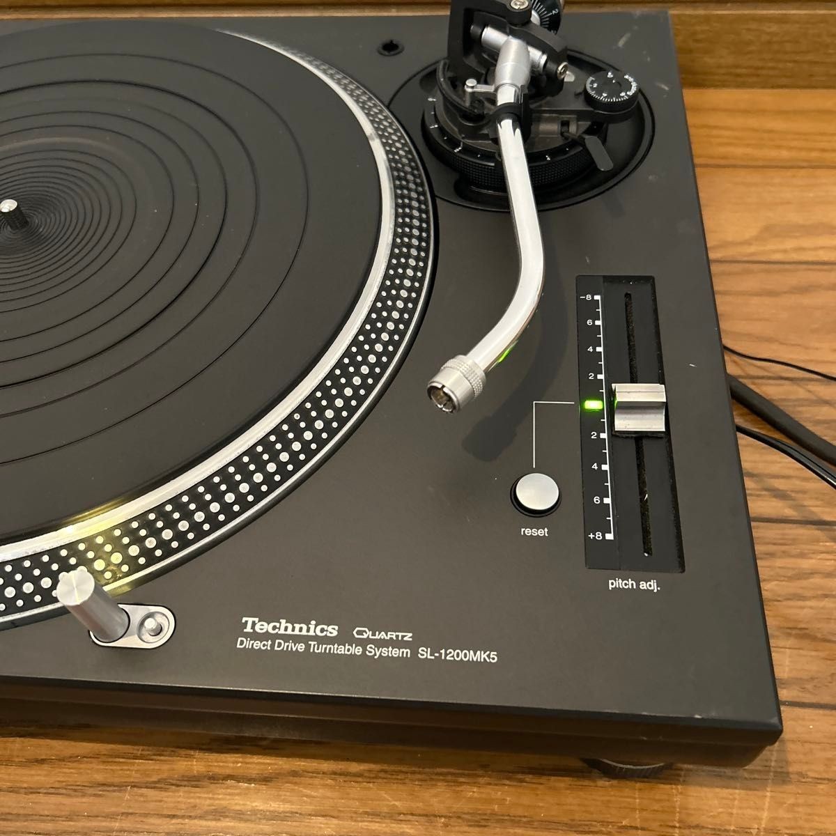 DJ機材 technics quartz direct drive SL-1200MK5 Technics SL-1200MK5-S turntable silver DJ Player from Japan