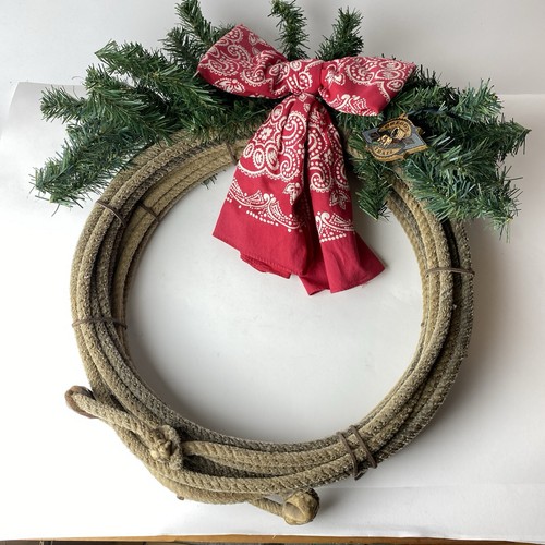 LARIAT ROPE Wreath Western Cabin Cowboy Ranch Decor w/ Bow Bandana