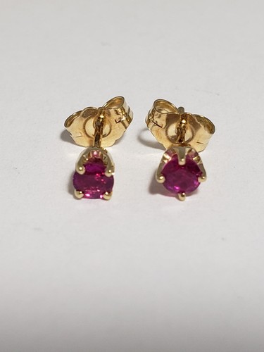 14 Karat Yellow Gold Ruby Stud Earrings - Picture 1 of 8