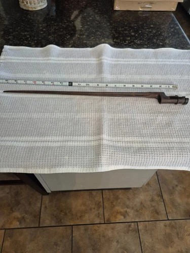 CIVIL WAR RIFLE BAYONET