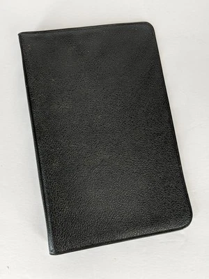Hytone~6 Ring Binder (5/8" ring size)~ 7"L x4.5"W~Black #68-70 - Image 1 of 4