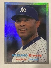 2021 Topps Archives 1957 Topps Rainbow Foil #19 Mariano Rivera #’d 036/150