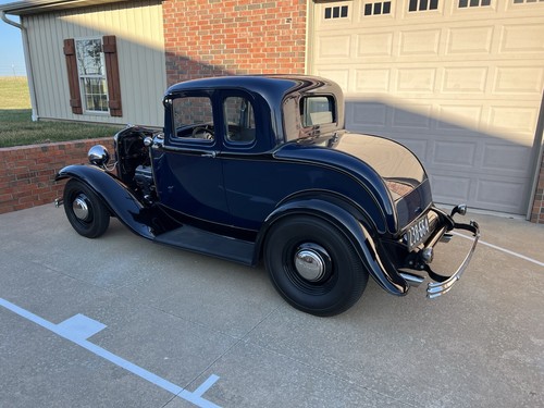 1932 Ford Coupe 5 Window - Picture 4 of 40